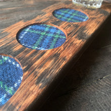 Load image into Gallery viewer, Custom 4 Dram Whisky Flight Tray with Harris Tweed inserts
